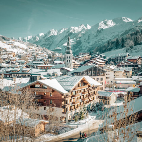 Découvrez La Clusaz - Une charmante station de sports d'hiver en Haute-Savoie
